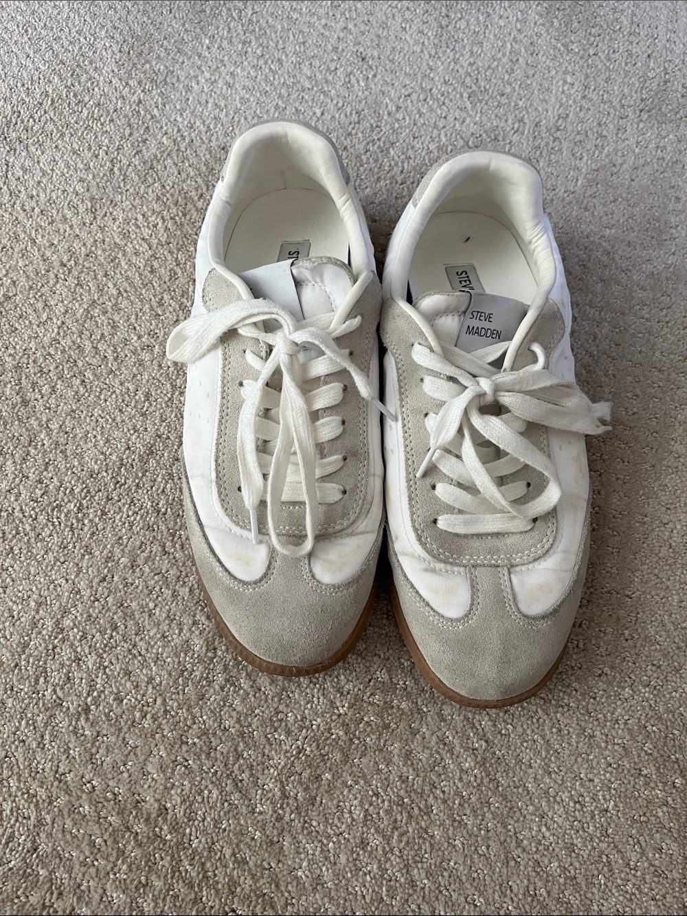 Steve Madden White and Tan Suede Low-Top Sneakers